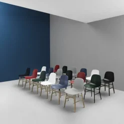 Form Chair stoel staal zwart