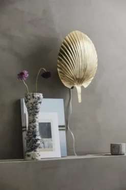 Gro wandlamp - goud