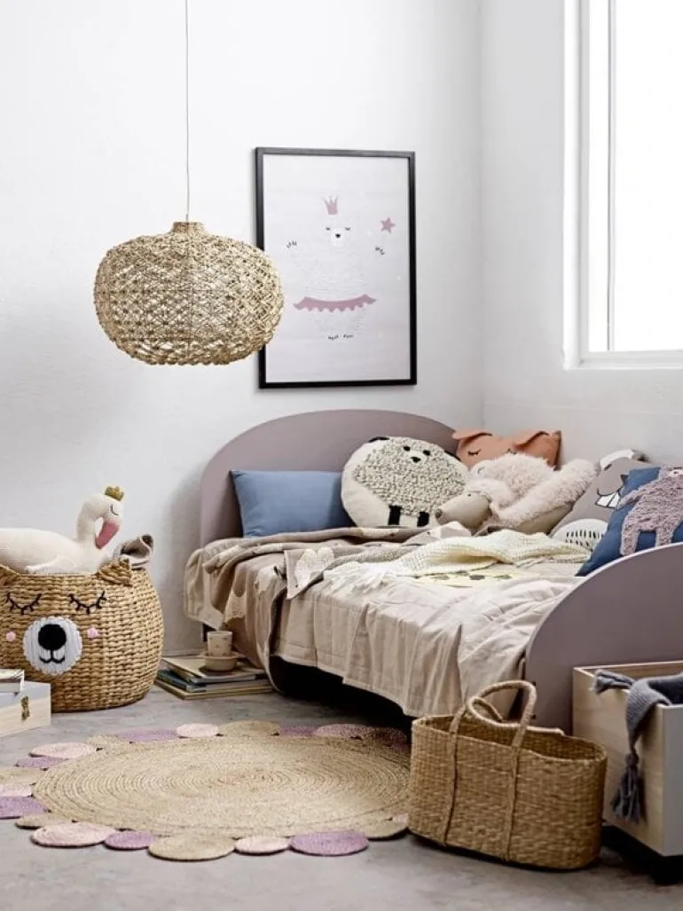 Mand beer met oren